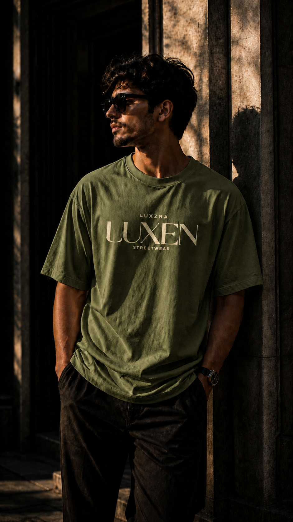 LUXZRA UUXEN GOLD SIGNATURE™ T-SHIRT